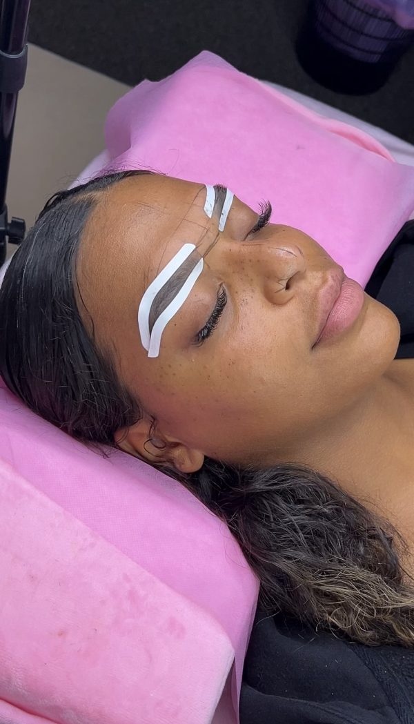 Formation air Brush brows teinture des sourcils à l’aérographe + kit inclus (1 jour)